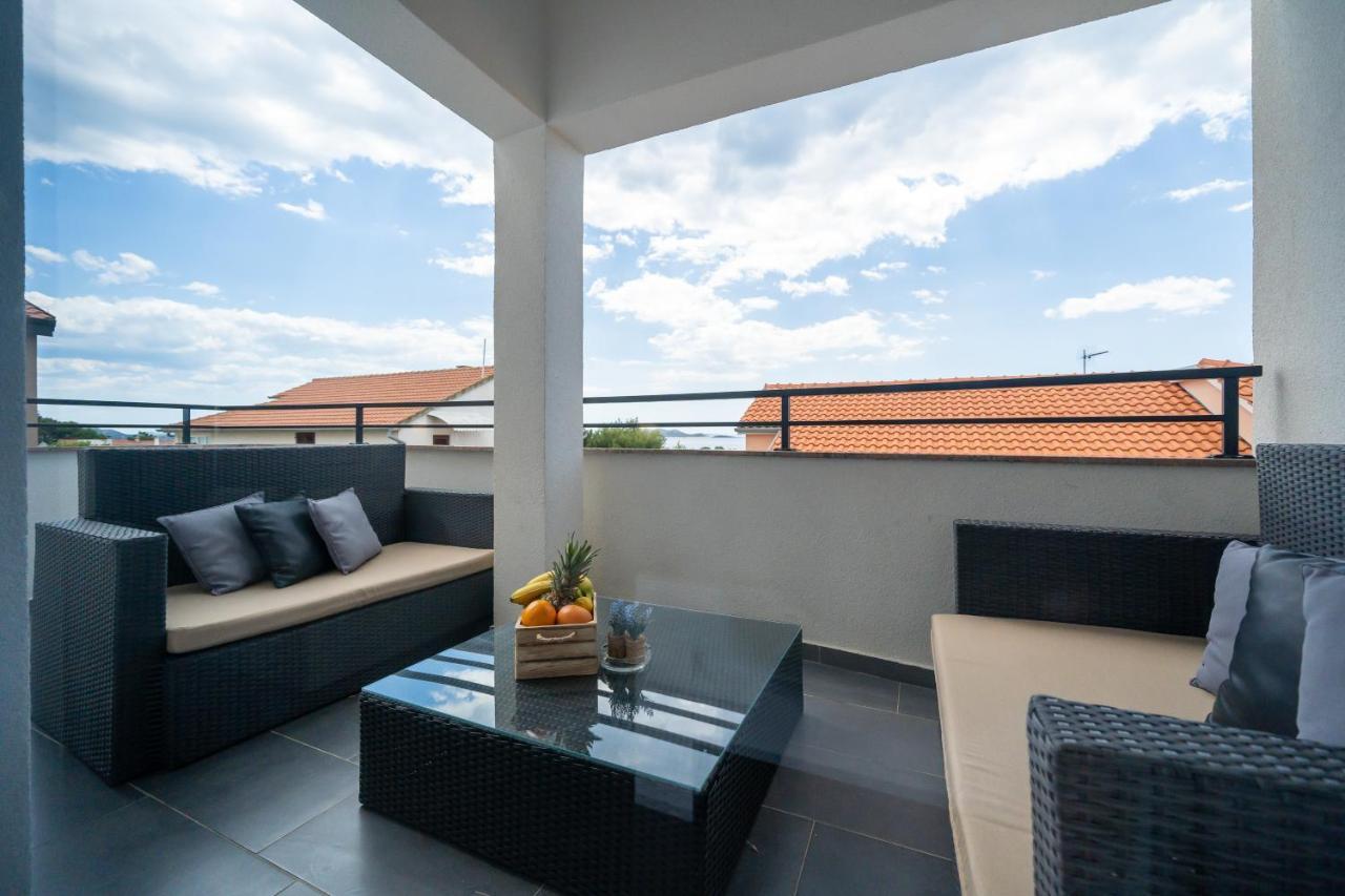 Holiday Apartments Amarilis Pakoštane Dış mekan fotoğraf