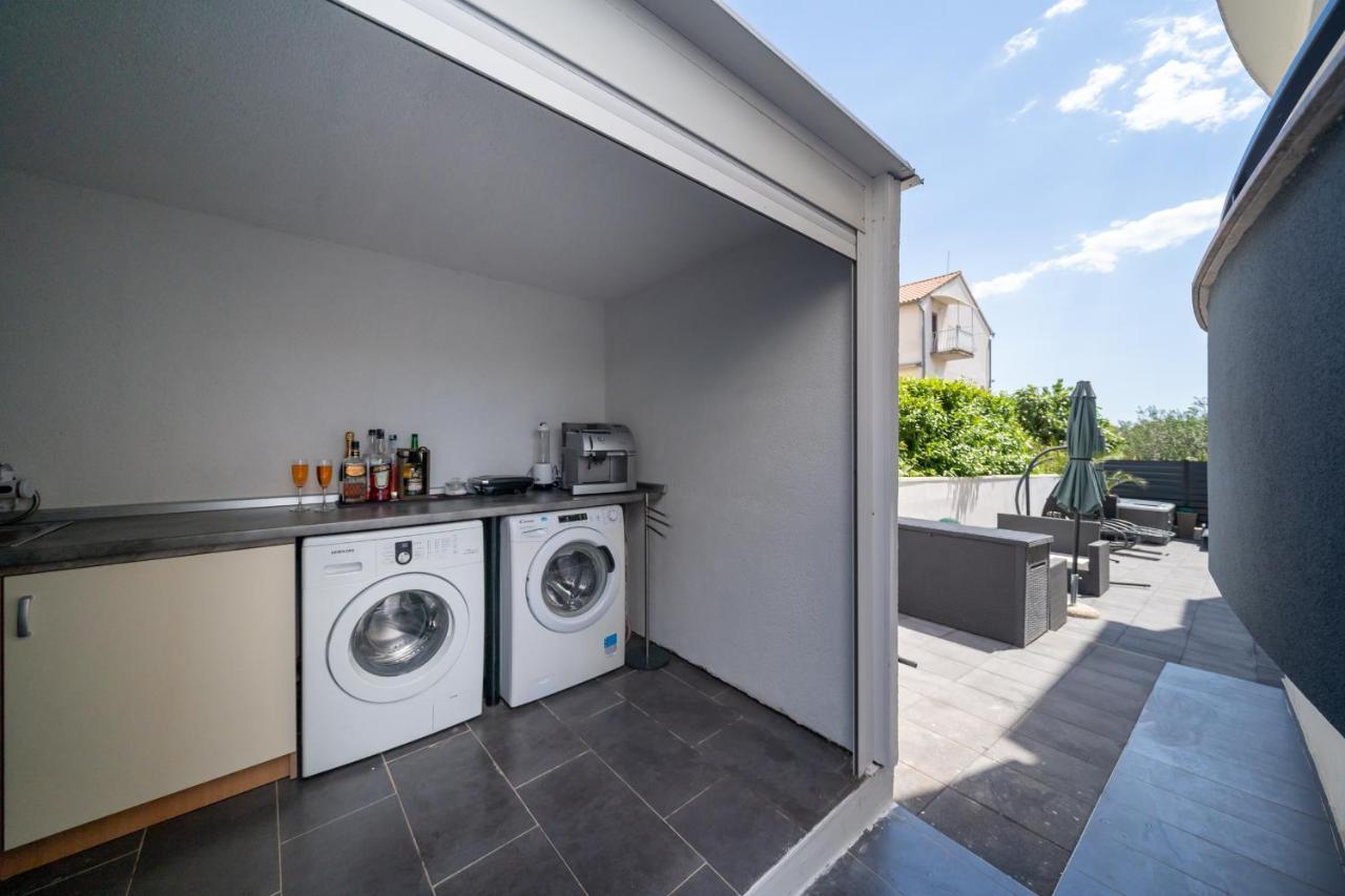 Holiday Apartments Amarilis Pakoštane Dış mekan fotoğraf