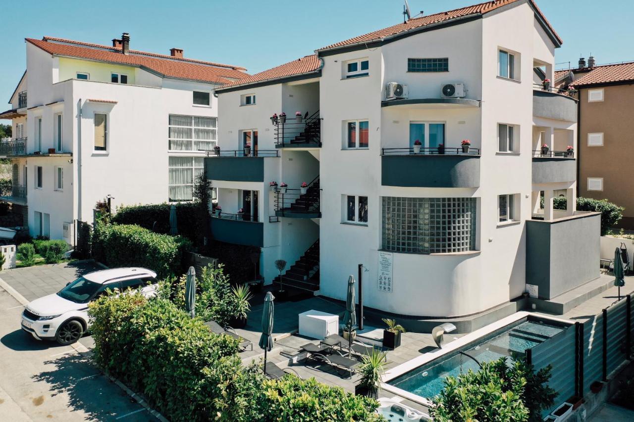 Holiday Apartments Amarilis Pakoštane Dış mekan fotoğraf